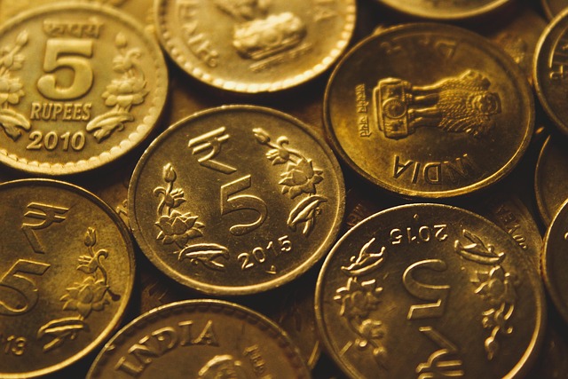 The Emotional Side of Investing: Mastering Your Money Mindset